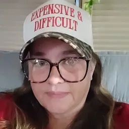 Tammielynz9881